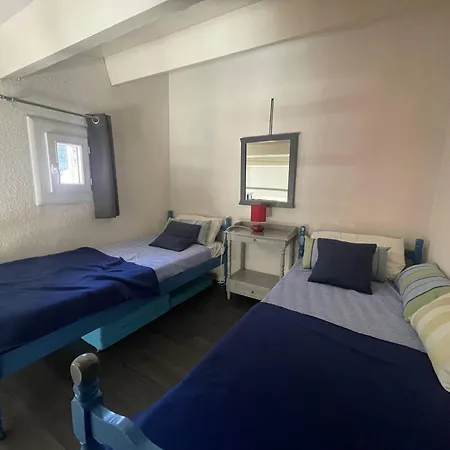 Calme, Proche Et Centre, Parking Inclus - Fr-1-723-176 Apartment Agde