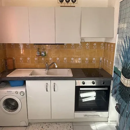 Calme, Proche Et Centre, Parking Inclus - Fr-1-723-176 Apartment *